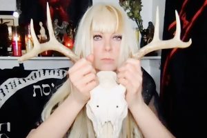 Maggie Moon - Tarot Readings